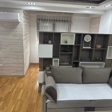 アパート Idea Lux E.s *